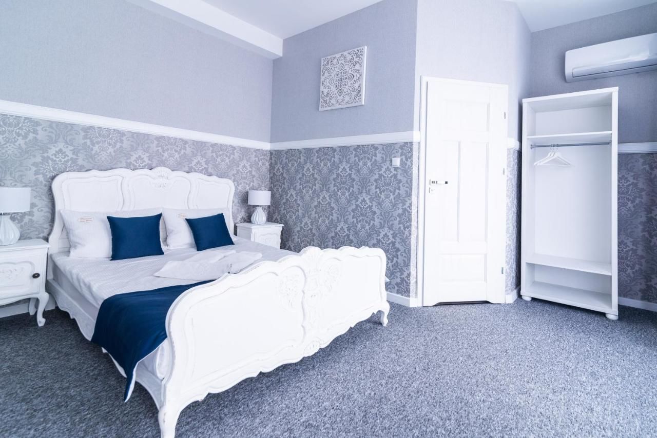 Отель Premium - Bed & Breakfast Мальборк